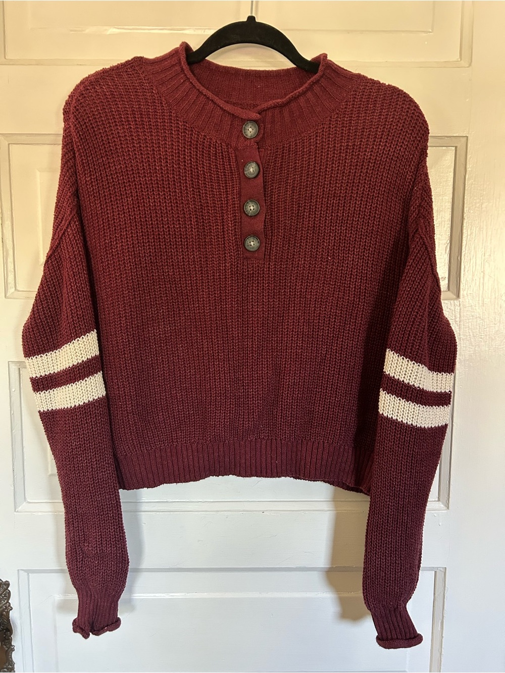 American Eagle Burgundy Sweater w/White Sleeve Stripes and Buttons. Small